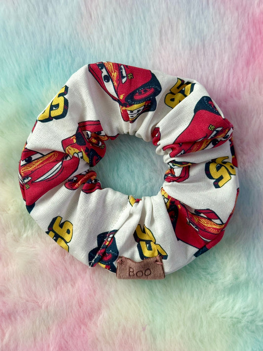 Lightening Paw-queen Bandana